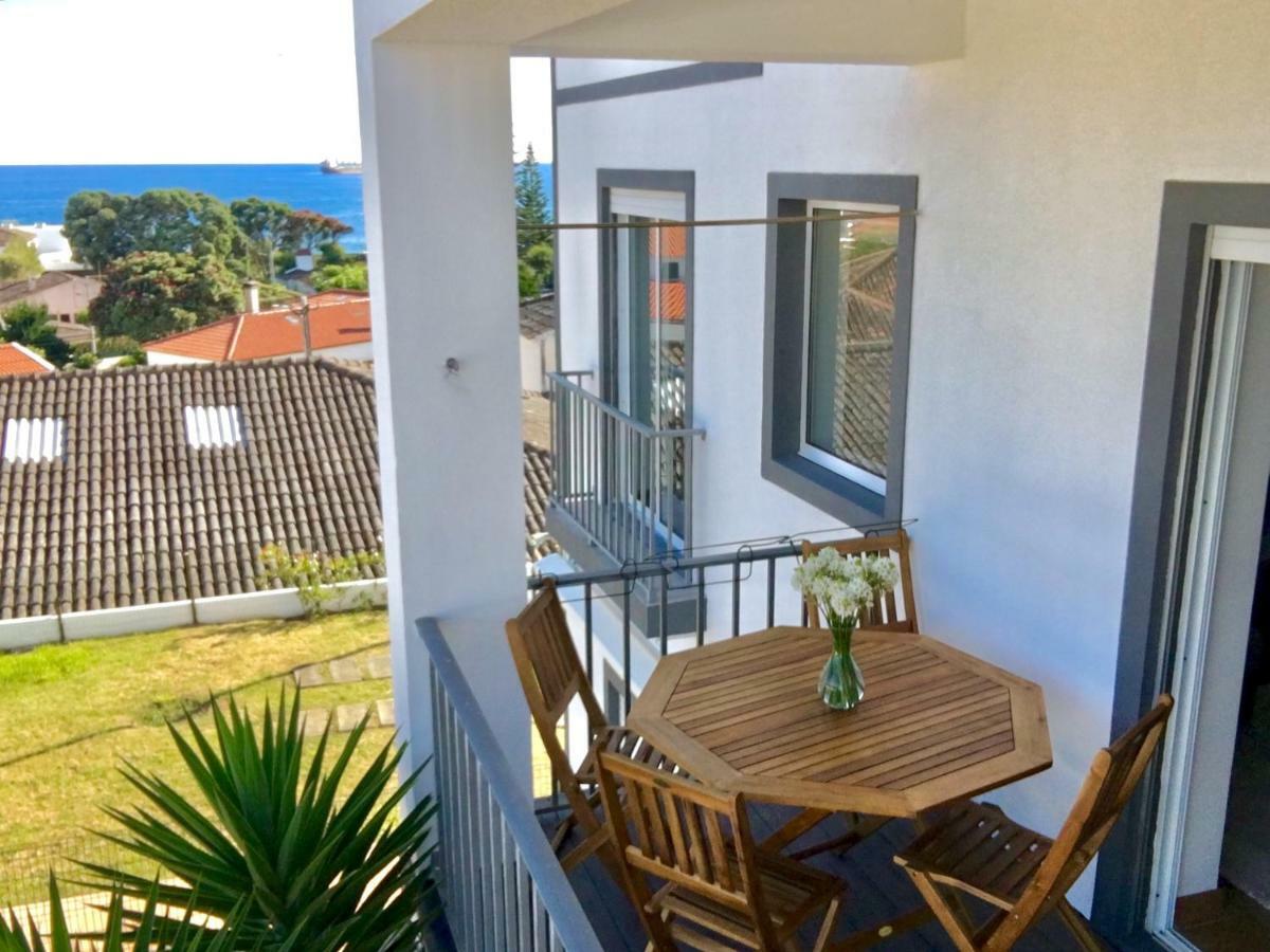 Casa Do O Apartment ปอนตาเดลกาดา ภายนอก รูปภาพ